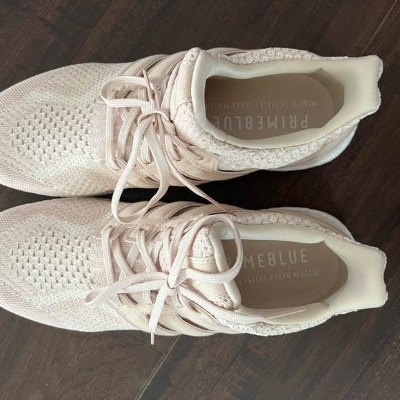 Adidas Ultraboost - Halo Ivory - Picture 4 of 6